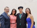 Bueno, así concluye una de las mejores semanas de mi vida: licenciado en psicología. ¿Quién decía que los sueños no se cumplen? Yo cumplí el mío, me he graduado de una de las universidades más grandes que puede tener Venezuela como psicólogo. Desde mi adolescencia he querido cumplir esta meta y aquí está. Agradezco todo el camino que tuve que pasar para llegar a esto pero sobre todo agradezco a cada persona que estuvo en él acompañándome con su apoyo, sus risas, su conocimiento, su compañía, todo. Entre esas personas por supuesto están mi madre @gcivira, mi padre @aristidesguevara1966, mi hermana @amanda_sgcjb, mis amigos @victor_sark @pizzurroalejandro @ferchovermilion @freddy9824 y a los que me enorgullezco de llamar colegas @alex.snowy @astruti entre muchos otros!  Gracias por este hermoso viaje llamado universidad, me despido con cierta nostalgia que me da recordar los buenos momentos en los salones de clases pero también con mucho orgullo y entusiasmo porque este es el inicio de una nueva etapa en la vida! Se les quiere muchísimo y muchos éxitos a todos en sus nuevas etapas❤️