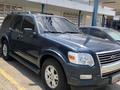🚗Marca:Ford 🚘Modelo: explorer 📆Año: 2010 ⚙Transmisión( Sínc o Aut): aut 📏Kilometraje:227 mil 🎨Color: azul 💺 Asientos:7 🌎 Ubicación: valencia  Único dueño o traspasos: 2 💰Precio: 5.700 $ 🎫 Cilindrada del motor: 8 👉se recibe Yaris y corolla Para mayor información 0414.5088556