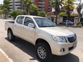 Hilux 2012 automática 4x2 133 mil kms 3-1 Titulo certificado facturas de compra dos llave Precio 18.000$  Lecheria 0414.5088556 WhatsApp   #maracay #valencia #caracas #merida #tachira #portuguesa #lecheria #anzoategui #maracay