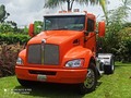Marca: Kenworth Modelo: T-300 Año: 2009 Km: 127000  Precio: 39,000$$ Camión impecable listo para trabajar tanques de gasoil 740 litros estan full Único dueño de agencia certificado de origen factura de compra Pintura de cabina original Cauchos nuevos los 6 Todos los mantenimientos aceites y filtros al dia no hay que hacerle nada  Fulla aire acondicionado Radio usb Ubicación: Carabobo 📲0414-5088556 whatsapp  #kenworth #camiones #venta #ventadeinmuebles #ventadecarros #vzla #merida #sancristobal #puertoordaz