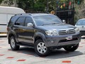 Llegando 😎  Toyota Fortuner Año 2010 4x4. Con 175.000Km. Título 3-1, Pintura Impecable, Cauchos Nuevos, Nunca Chocada. Verla es Comprarla. 📍Ubicada en Valencia En 23.800$ 📲0414-5088556 whatsapp   . . . . #fortuner  #toyotavenezuela4x4  #meridavzla  #barquisimetolara  #cojedespotencia  #valència  #valenciavenezuela  #caracasvenezuela  #miranda  #lechería
