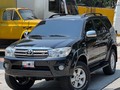 Toyota Fortuner SR. Año 2010. Automatica 4x4 con 200.000Km. Full Aire, Tapicuero Excelentes Condiciones. Suspensión, Cauchos BFGoodrich KO2. Título 2-1 con sus Llaves Originales. Jamás Volteada ni Recostada. En Perfectas Condiciones. En Valencia Precio 21,600$  Valencia  📲0414-5088556 whatsapp   LINK DIRECTO EN NUESTRO PERFIL   #toyota4runner  #toyota #barquisimetolara  #caroracity  #valenciavenezuela  #caracasvenezuela  #meridavzla  #tovarmerida  #pueblollanomerida  #sancristobaltachira  #táchira  #barinasvenezuela