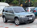 Ford Escape XLT. Año 2007. Automatica 4x4 con solo 140.000Km. Full Aire. Tapicería Original Como Nueva. Cauchos Firestone Destination Nuevos. Nunca Chocada. Pintura Original. Cero Luces en el Tablero. Único Dueño de Agencia 1-1. Factura, Certificado 2 Llaves Originales. Verla es Comprarla.  En Valencia📍 Precio 7900$  📲Para mayor información 0414-5088556 WhatsApp   #maracay #valencia #caracas #merida #zulia #barinas #lecheria #maturin #maracaibo #barcelona #lara #quibor