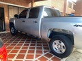 Silverado lt 2011 4x4 totalmente operativa, mantenimiento al día, servicios al día, tren delantero nuevo, amortiguadores nuevos, aire acondicionado  Precio 11.700$  Barquisimeto 📲0414-5088556 WhatsApp   #maracay #valencia #caracas #merida #zulia #barquisimeto #quibor #valera #cojedes #maracaibo #barcelona #maracay