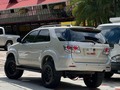 Toyota Fortuner SR. Año 2017. (Facturada en el 2018 por Toyota Venezuela) Automatica 4x4 con solo 60.000Km. Único Dueño con Certificado de Origen y Factura de Compra. Sus 3 Llaves Originales. Rines TRD Con 4 Cauchos BFGoodrich KO2 NUEVOS. Suspensión Bilstein con mesetas OME y Barra Estabilizadora. Pantalla Toyota. PA Inalámbrico. Luces LED. Jamás Chocada, Ni Volteada. Sin Detalles. Verla es Comprarla. En Valencia Precio 58,000$ 📲0414-5088556 WhatsApp   #maracaibo #valencia #barcelona #lara #quibor #maturin #maracaibo #caracas #guanare #lecheria #maturin #maracay #barquisimeto