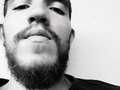 No renuncies jamás a tus sueños, nada saben los cuerdos del sueño admirable de un loco.