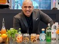 SERVICIO RESPONSABLE  El papel de un Bartender profesional es garantizar que los clientes estén seguros cuando se acercan a tu bar y puedan disfrutar de la experiencia de manera responsable.  "Aprende, no para acumular conocimientos como tesoro personal, sino para emplear lo aprendido al servicio del mundo"  Cheers!!! 🥃  #bartending #bartender #happy #bar #cocktails #experience #goodvibes #lifestyle #panama #cocktails #learning #bartenderlife #venezuela #mexico #colombia #argentina #usa #peru #nicaragua #cuba #salvador #honduras #brasil #puertorico #costarica #guatemala #service