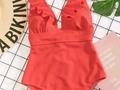 En un hermoso color 🤩  Modelo AMADO Coral ☀️Disponible en talla : S  PRECIO disponible en catálogo (link perfil). Envios a todas las regiones #chile  . . #trajedebaño #swimwear #swimsuit #bikini #primavera #verano #playa #santiagodechile #viñadelmar #concon #laserena #maitencillo #reñaca #pichilemu #white #coral