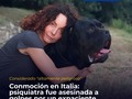 #tendencias #viral / Conmoción en Italia: psiquiatra fue asesinada a golpes por un expaciente  El asesinato a golpes de la psiquiatra Barbara Capovani en Pisa (centro) ha causado conmoción en Italia, ya que el único sospechoso del delito es uno de sus expacientes, que tenía un historial de violencia y abusos, era considerado "altamente peligroso" y había amenazado a la doctora en sus redes sociales.  En 2019 fue tratado por la doctora Capovani, que definió su personalidad como "narcisista, antisocial y paranoide", lo que desencadenó la ira de Seung, que maduró su venganza durante los últimos años, indican las mismas fuentes.  Según los investigadores, el hombre acudió el pasado jueves a la planta de psiquiatría del hospital para ver a la doctora Capovani, pero ella no estaba, por lo que volvió al día siguiente para cumplir la agresión y la Fiscalía le acusa de asesinato con premeditación.  Al día siguiente la atacó con un objeto que nunca se ha encontrado y la agresión fue captada por cámaras de videovigilancia que permitieron identificar a Seung, que golpeó repetidamente a la víctima en el cráneo, sorprendiéndola por detrás, cuando se inclinaba sobre su bicicleta para quitarle el candado al término de su turno de trabajo.  La psiquiatría es la rama de la medicina más afectada por los episodios de violencia que sufren los sanitarios, con un 34%, seguida de las urgencias, con un 20%, según los datos de la asociación Anaao-Assomed.