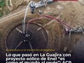 #tendencias #viral / Lo que pasó en La Guajira con proyecto eólico de Enel “es como el mundo al revés”: ACP  El 24 de mayo, Enel Colombia informó que suspenderá de manera indefinida la construcción del Parque Eólico Windpeshi (generación de 205 megavatios) en La Guajira.  La decisión es un golpe para el futuro de la transición energética, por lo que ha generado reacciones de algunos sectores. Uno de los polí que se pronunció y arremetió contra la decisión fue el exalcalde de Bogotá, Enrique Peñalosa.  “Por el caos que se vive, por la falta de Estado, prevalecen matones auto-denominados “comunidad” que extorsionan a cualquiera que vaya a hacer un proyecto que traiga progreso. ENEL suspende indefinidamente el parque eólico de Windpeshi que estaba haciendo en La Guajira”, escribió el político.  A su turno, Camilo Sánchez, presidente de Andesco, cuestionó que el proyecto eólico de Windpeshi “no es solamente por problemas técnicos, es por problemas de seguridad”.   “Necesitamos que en La Guajira se disminuyan esos temas de inseguridad para los inversionistas", recalcó.  Alertó también pues otras empresas portuguesas también estarían pensando en retirarse de proyectos importantes de energía eólica y solar.