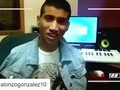 #Repost @alonzogonzalez10 (@get_repost) ・・・ Cover | Raro - @chinoynacho  Me uno también al #rarochallenge 🔥 tarde pero seguro 😅 Ayúdenme a etiquetar a @chinoynacho @nacho @chynomiranda en los comentarios para que pueda verlo 🙏 estaría muy agradecido 🙌 • • • #raro #chinoynacho #nacho #chinomiranda #livemusic #instamusic #cumanatienetalento #caracas #venezolano #instacantante #cover #musica #cantantesinstagram