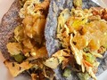 Maíz Morado 🔮  El maíz morado cuenta con gran propiedades de antioxidantes que podrían ayudar a disminuir la presión alta, el colesterol y prevenir   Ya las probaste? Así desayune hoy taquitos de tortilla de maíz mirado a la mexicana con jamón de pavo y nopales 🍃 . . . #comesano #Recetas #amate #cuidate