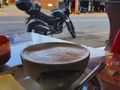 Fotos random en mi galería.  Viéndolas me puse a pensar, en medio de las vicisitudes y estrés diario he encontrado el equilibrio de hacer también lo que quiero y disfrutarlo. Cada bocado amargo lo complemento con con algo que me guste mucho, la vida no es blanco y negro, son escalas de de colores, no todo tiene que ser negro el mismo día. Disfruta el viaje y no el destino porque solo Dios sabe si alcanzamos a llegar, la vida es una sola. Viaja, sin plata no importa, come lo que te gusta así sea que te comas una papa de desayuno y tratate como un rey, aprende algo todos los días, así sea algo que creas inútil, aprende un arte, habla con los ancianos, aprenderás mucho, y disfruta estar contigo mismo, ahorra y emprende así nadie crea en ti.