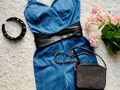 Buenos días !! Overol jeans .. 50$ Cinturón ..15$ Cartera ... 30$