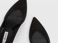 También disponible estos hermosos stilettos negros, un calzado indispensable para nuestro armario .   Stilettos stradivarius  Negros  (Pocas tallas )   🅒🅞🅘🅚 🅣🅔 🅥🅘🅢🅣🅔 !!   📍VISÍTANOS  Ubicados en el centro comercial Galeria las Americas local PB. San Antonio De Los Altos.  LUNES A SÁBADO   10:00 AM - 5:30 PM  Haz tu pedido ya !! #contactanos para mayor comodidad en nuestro perfil se encuentra el link directo para ingresar a nuestro WhatsApp   ENVÍOS 📦 A NIVEL NACIONAL  DELIVERY GRATIS EN LA ZONA   #coikteviste#love#tendencia#dress#vestidos#sanantoniodelosalto #fashion #style #picoftheday #model #bhfyp #art #beauty #instadaily #me #smile #likeforlikes #followme #ootd #fashionblogger #moda #happy #myself #instalike #cute #stilettos
