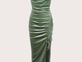 DRESS  Vestido con abertura terciopelo  Verde menta  SML  🅒🅞🅘🅚 🅣🅔 🅥🅘🅢🅣🅔 !!   📍VISÍTANOS  Ubicados en el centro comercial Galeria las Americas local PB. San Antonio De Los Altos.  LUNES A SÁBADO   9: 30 AM - 5:30 PM  Haz tu pedido ya !! #contactanos para mayor comodidad en nuestro perfil se encuentra el link directo para ingresar a nuestro WhatsApp   ENVÍOS 📦 A NIVEL NACIONAL  DELIVERY GRATIS EN LA ZONA   #coikteviste#love#tendencia#dress#vestidos#sanantoniodelosalto #fashion #style #picoftheday #model #bhfyp #art #beauty #instadaily #me #smile #likeforlikes #followme #ootd #fashionblogger #moda #happy #myself #instalike #cute #photo #followforfollowback
