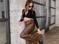 Pants de cuerina  Talla S 50$  📍 VISÍTANOS  Ubicados en el centro comercial Galeria las Americas local PB. San Antonio De Los Altos.  LUNES A SÁBADO   9:30 AM - 6:00 PM  Haz tu pedido ya !! contáctanos para mayor comodidad en nuestro perfil se encuentra el link directo para ingresar a nuestro WhatsApp   ENVÍOS 📦 A NIVEL NACIONAL  DELIVERY GRATIS EN LA ZONA   #accesorios#fashion#tendencia #moda #fashion #modafeminina #estilo #lookdodia #look #o #style #love #tend #ncia #novidades #verao #instagood #venezuela #acessorios #modafashion #roupas #lojaonline #roupasfemininas #modaparameninas #looks #instamoda #atacado #instafashion #moda