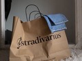STRADIVARIUS. Somos tienda física y traemos distinta marcas europeas y americanas. Síguenos y verás las cosas lindas que toda las semana nos llegan ..   📍 VISÍTANOS  Ubicados en el centro comercial Galeria las Americas local PB. San Antonio De Los Altos.  LUNES A SÁBADO   9:30 AM - 6:30 PM  Haz tu pedido ya !! contáctanos para mayor comodidad en nuestro perfil se encuentra el link directo para ingresar a nuestro WhatsApp   ENVÍOS 📦 A NIVEL NACIONAL  DELIVERY GRATIS EN LA ZONA   #love #fashion #instagood #style #photooftheday #beautiful #fitness #picoftheday #follow #beauty #like4like #art #ootd #model #cute #followme #repost #instadaily #happy #instagram #makeup #girl #amazing #photography #lifestyle