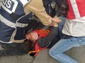 #PolisiminYanındayım aynen gardaşım bende yanındayım ama ters kelepçeli şekilde :D