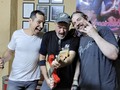 Hoy estuve de nuevo grabando #luzdesdelasombra con el gran @saeztudio y además estaba el pana @titofierro77 guitarrista de @lospixel   Que jornada tan increíble la de esta tarde noche.  Hoy cierro la décima canción del álbum con una de las primeras canciones que hice en mi vida llamada "Ya lo verás "  #grammy #latingrammy #musicmaker #production #música