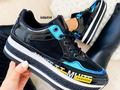 Tenis negros 🖤 disponibles .. escríbenos al WhatsApp 3152479821 o escríbenos por mensaje directo para atenderlas con todo el gusto.. #tenis #tenisnegros