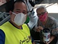 Realizando entregas en la Estación Bello, clientes satisfechos... #regalosdiadelpadre #regalospersonalizados #estampación #medellin #metrodemedellin #Bello #niquia