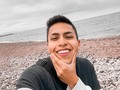 Playa y pola, no necesito más 💥 . . . . . . . .  #lgbt #beach #mentravel #gaymadrid #gaybarcelona #traveler #love #instagay #traveler #travel #louvre #riverseine #picoftheday #barceloneta #sea #lgbtpride #arcthetriomphe #likeforlike #nonbinary #barcelona #europe #follow #bogotagay #gaylove #spain #madrid #instagood #gaylife #gaymen #party