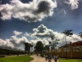 #barranquilla #sky #sunday #instasocial #movilepicture #bike #riders Paisajismo