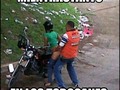 Mientrastanto en la esquina de los toboganes 😂😂😂