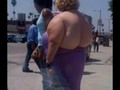 Esto pasa por ir a donde un mal cirujano!!! Le falto ponerse hilo doña pisss doña doña oiga se le ven las nalgas 😂😂✌ @xochiltm1 @robertoferro @chalopuentes10 @mao_chin @marce_50 @jhutchinsonherrera @majo89usa @criboca @sergioyaruro @didimolinares @chechoarevalo @chechotorrado @ninaroncallo @natydirosa @natymulford @mtpuerta @lenypava