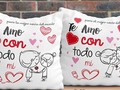 lega el día de San Valentín, día de la amistad y el amor.  ¿Y cómo nace este día tan popular en la mayoría de países del mundo?  Pues cuenta la historia que San Valentín fue un obispo que se opuso a las órdenes del Emperador Romano Claudio II que prohibía a los miembros del ejército que se casaran, porque según el, los guerreros perdían fuerza y valentía eran malos guerreros cuando contraían nupcias.