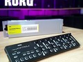 Cómoda y compacta Superficie de Control con fácil configuración para un uso inmediato  Con un tamaño para encajar perfectamente delante de tu ordenador portátil, el nanoKONTROL2 ofrece ocho canales con los controladores que necesitas para controlar tu software de música. #cycelectronica_colombia #estudiodegrabacion #homeestudio #podcaststudio #korg