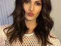 Algunos te amarán por ser como eres y otros se convertirán en tus "fans confundidos-admiradores con rabia" por la misma razón. Acostúmbrate y sigue adelante! Besos! / Jealousy is a disease 🤒🤕😷 Get well soon 🙏🏻😘 / #hair #makeup 👉🏻@realizzz #bodysuit👇🏻 @rasqui_rivera #missmadas #escuadraycompásseries
