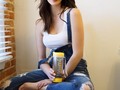 Hola! Aquí con mi té de #teami Me han preguntado mucho si funciona y para qué lo tomo exactamente. Ellos tienen diferentes opciones: unos son para quemar calorías, otros para fortalecer tu sistema inmunológico y bajar los niveles de colesterol y está el #detoxprogram que es el que yo elegí. Quise ese, porque lo que me interesa es quitar la hinchazón. Cuando uno entrena y dice: q es lo que está pasando que no veo los resultados? Pues que estás hinchada 🙄 y hay toxinas que no has sacado (ahí es dnd viene el #TeamiColon para botarlas). Otra cosa que me gusta es que me da energía, pero no me dan palpitaciones fuertes, ni ando acelerada, 😃simplemente me deshago de la hinchazón y boto del cuerpo lo que no aporta, sintiéndome bien. 🙌🏻 Aprovecha mi código de descuento 👉🏻 OLAV18 y pruébalo! 😃👌/ The @teamiblends family have many options to treat specific problems 👉🏻strength the inmune system, fat burning, etc. I picked the 30 day detox program because I really want to get rid of bloating!! When you're bloated you're not able to see the results of going to the gym! Plus, you also get rid of the toxins by drinking your teami colon cleanse every other night. Trust me, cleansing makes a big difference in your skin, energy level and mood 😊. You can use my code: OLAV18 to get 18% off 👌 Try it! 👉🏻teamiblends.com #30daychallenge #thankyouteami / 📸👉🏻 @ana.logs