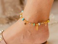 Todos los días tenemos nuevos diseños exclusivos en Dany A ✨🌠 . . Tobillera Neón y dorado 🌠🌈 . . #neon #neoncolors #tobilleras #tobillera #anklet #anklets #color