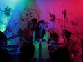 Una noche estuve en el @red_door_pub y el lugar me encantó y más el echo de que apoyan a los artistas musicales que están comenzando como lo es la hermosa @brency_m y el talentoso @akannyofficial, fue una noche maravillosa y espero que se repita! #lenteartesanod  #fotografia #fotos #noche #canon #canonphotography #red_door_pub #photo #phitography #nigth #nigthphotography #akanny #brency #bar #barranquilla #cervezaartesanal #cerveza #beer