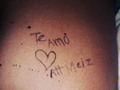 Así como cuando tu amiga te visita y le da por rayarte🙈 ajjaj @meizneer muaks eres la mejor. #Onlygoodvibes