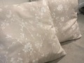 muchos cojines.....cuál quieres