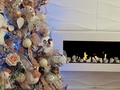 La magia de la navidad empieza con una chimenea única como tu.  . Se parte del diseño original.  . Gracias por preferirnos.  . #navidad2022 #chimeneasmodernas #chimenea #chimeneasecologicas