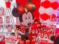 Hermosa Celebración Minnie & Mickey, Decoración, recordatorios, Souvenirs, personalización a cargo de @dekorletras .  Estamos presente es tus momentos espaciales, cotiza con nosotros 👍🏻