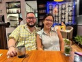 Y así, rápido, con muchos altos y pocos bajos, llegaron los 5 años!! 5 años en los que decidimos escogernos a diario, respetarnos y cuidarnos! Que sean muchos más preciosa! Feliz aniversario! 🥰😍 mi 17 toda la vida! 💚