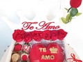 Corazón sorpresa de chocolate y fresas decoradas ❤