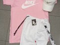Conjunto Nike solo( talla M L) Dísponibles!!!!!!  Info al WhatsApp 04145159531 Estamos ubicados en el cc babilon.. alfrente de supermercados #forum #nike #justdoit #air #nikeairforce1 #nikeairmax #viral #nikefootball #nikeshoes #nikesb #nikesportswear