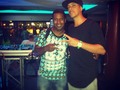 Ayer en la rumba electronica en LIV Disco Club, en este mundo de la electronica eh conocido muchos colegas dj q poco a poco se van convirtiendo en familia saludos a esta persona q lleva la humildad por delante @djcesarmonascal @liv_rumbero_jueves #livseponebueno #djalejandroperez #tech #techno #techhouse #venezuelaelectronica #electronica #modotechno #rumba #nomusicnolife #caracas #dj #music #udm #underground #undetstyle