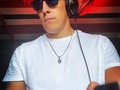 Conecta tu corazón con la música y saca lo mejor de ti. #djmode #alextronic #djalextronic #mayamiwynwood rompiendo en @mayamiwynwood #miami #miamiparty #brunchparty #wynwoodwalls #miamiparty