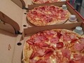 MMMMMMM...!! Va #pizza