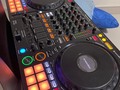 VENDO  MI CONTROLADOR PIONEER DDJ1000 REKORDBOX   FUNCIONAL 10/10  ESTÉTICO 9/10 ( por uso )   - INCLUYE CARGADOR ORIGINAL  - MALETA   NO INCLUYE SERIAL    $1500 no WhatsApp