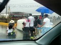 Efecto de la lluvia #ambulancia #accidente #lasamericas #cuidado #carretera #muymojada