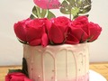 Flamingo rosa🌹🌸🍃 • • • #flamingo #torta #rosas #chocolate #banano #rosado #hojas #torta #calicolombia #docepasteleria #felizcumpleañoscali #tortascali