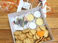 Mix de galletas ❤️🤤🍪🥰 • - Dos galletas con foto comestible. 📸 - 4 Alfajores. 🧡 - Galletas de café. ☕ - Galletas de vainilla. 🍪 • #galletas #vainilla #alfajores #cafe #mix #navidad #regalos #pasteleria #artesanal #doce #calicolombia #sanvalentinesday #sanvalentin #amor #foto #comestible